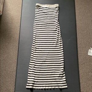 Freshman Black and White Strapless Midi Dress